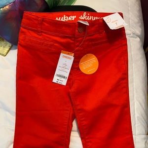 Brand new size 7 skinny jeans
